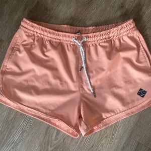 Salty crew shorts
